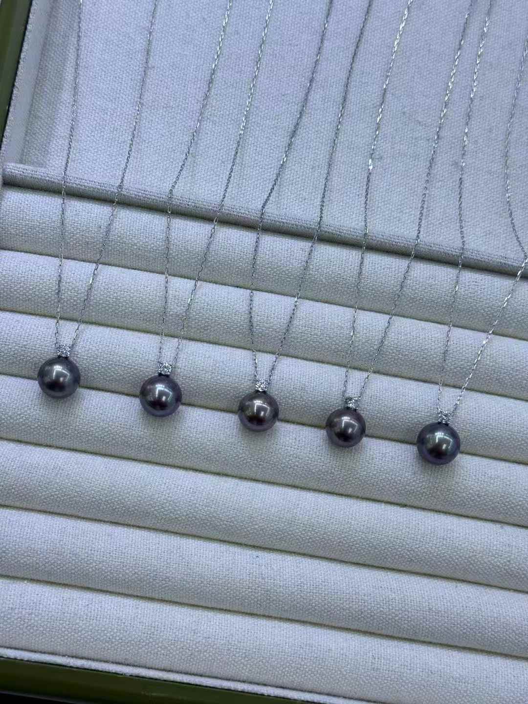 DA  10-11mm Edison Black Pearl Pendant Necklace, High Luster "Tahitian Look-Alike" Pearl, Round Near Flawless Freshwater Pearl, S925 Sterling Silver Jewelry for Women