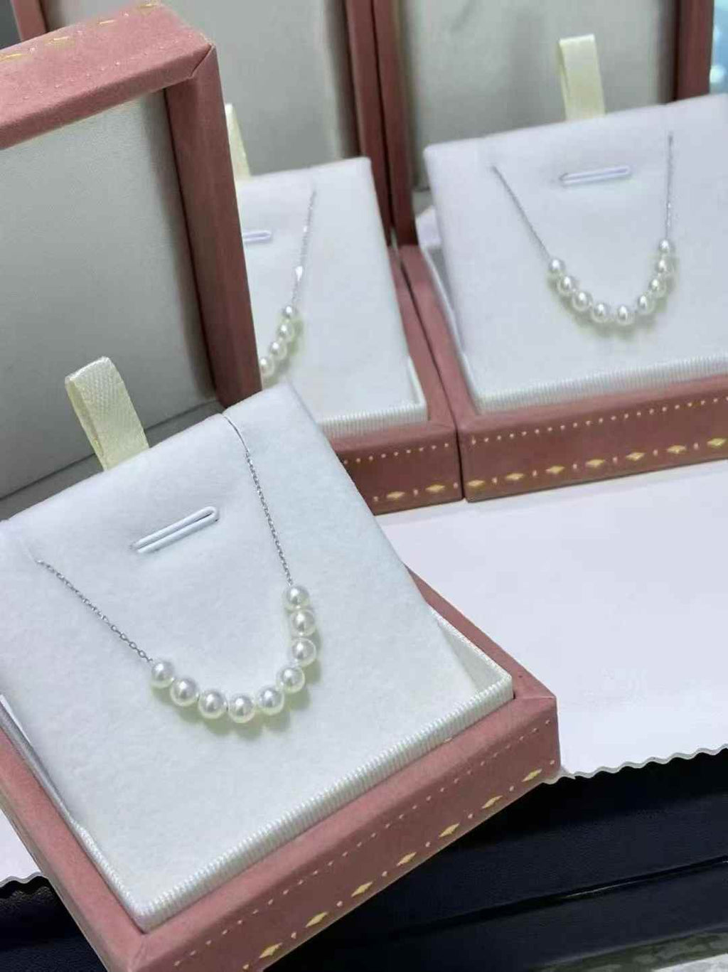 DA. 9-Pearl Smile Chain Necklace, 5-6mm High Luster Round Freshwater Pearl Choker, Elegant Dainty Pearl Necklace for Spring Summer
