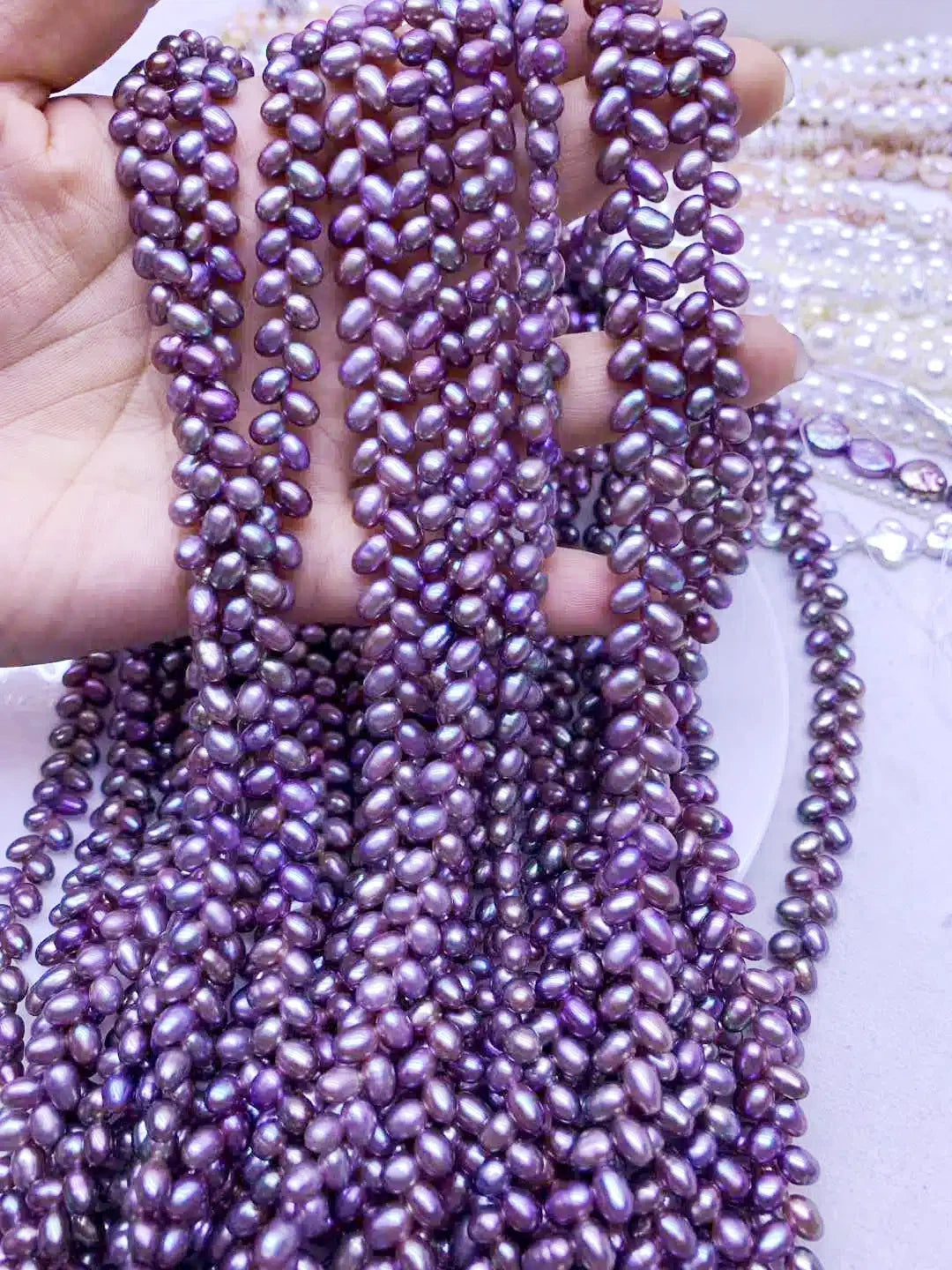 JIYU Dark Purple Iridescent Wheat-Shaped Pearl Necklace, High Luster Baroque Freshwater Pearl Strand, Statement Purple Pearl Jewelry for Women