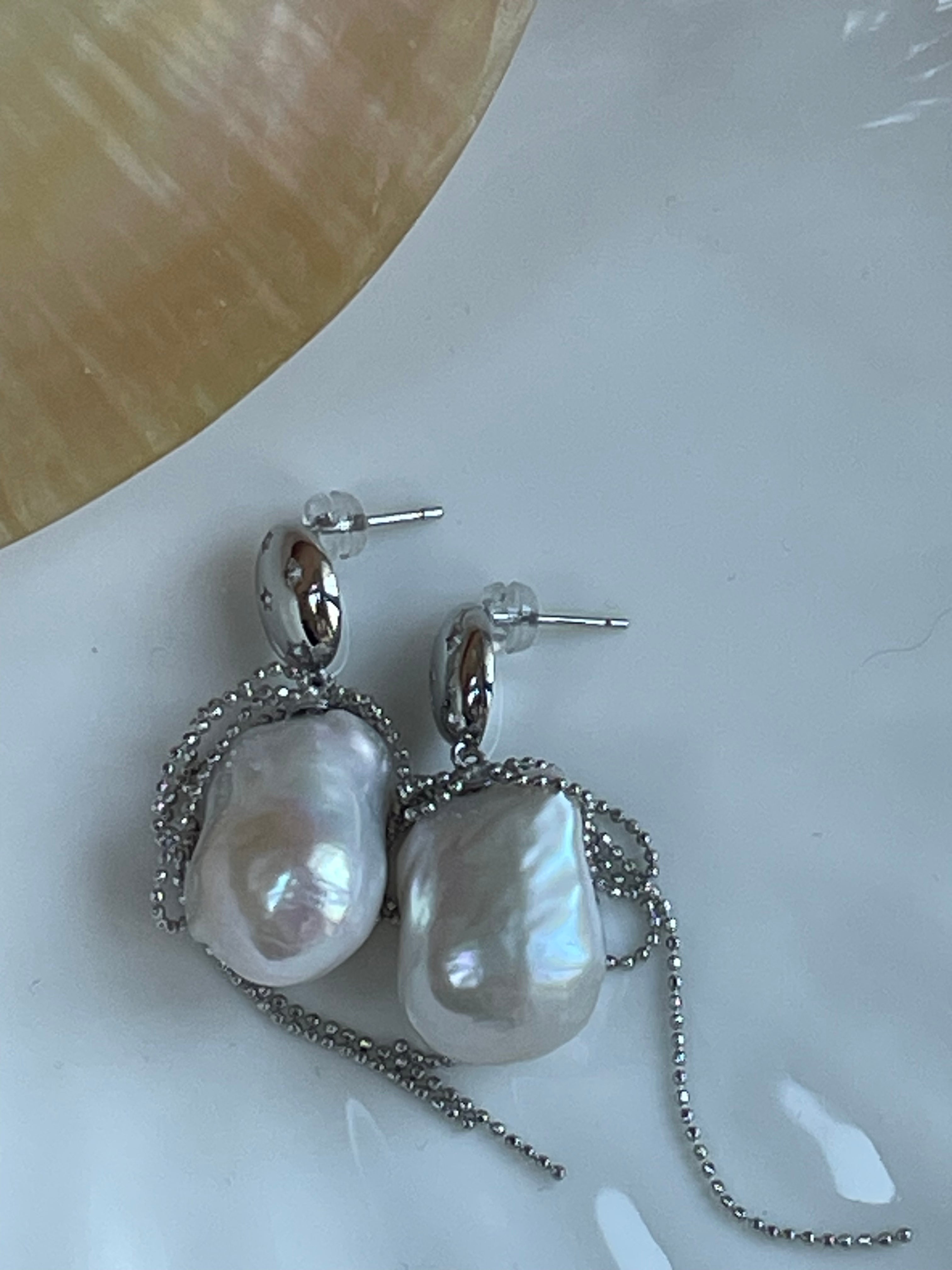 Baroque Earring 3 - Large Aurora Mirror Smooth Freshwater Baroque Pearl Drop Earrings, Silver Tone Tassel Alloy Jewelry