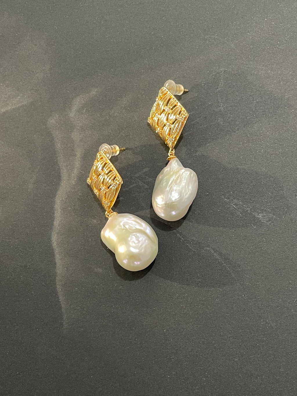Baroque Earring 2 - Aurora Mirror Freshwater Baroque Pearl Drop Earrings, Unique Irregular CZ Inlaid Alloy Jewelry