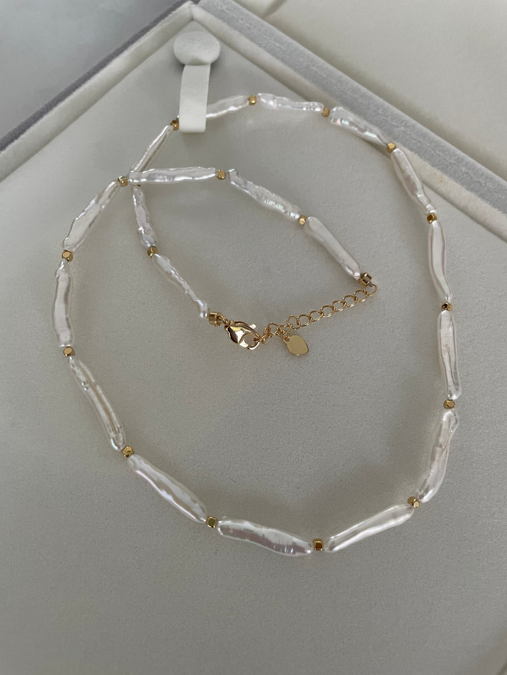 Baroque Necklace 6 - Premium Smooth Skin Keshi Stick Pearl Choker, Minimalist Cool Noble Women’s Jewelry