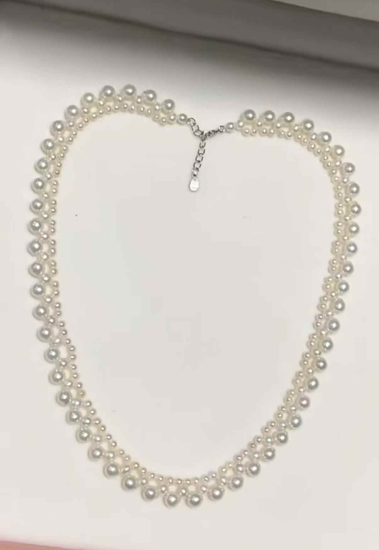 DA  Pearl Choker Necklace for Women, Hand-Woven Multi-Layer Pearl Necklace, Elegant Vintage Wedding Bridal Pearl Choker, Fashion Celebrity Inspired Adjustable Chain Necklace