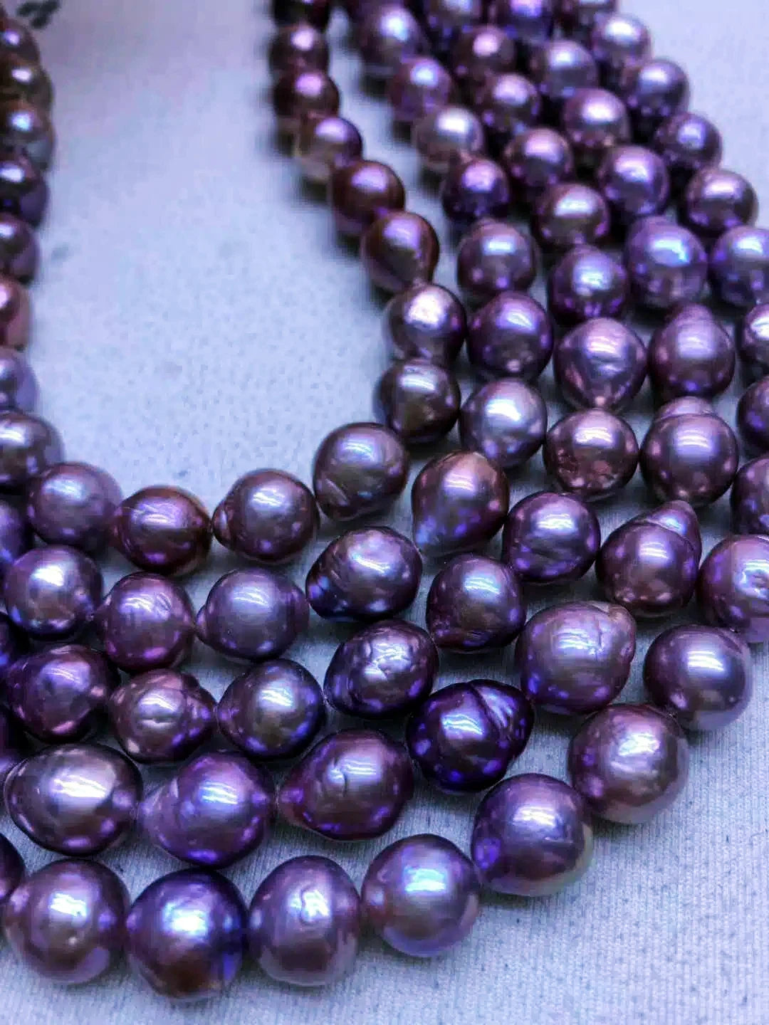 JIYU Dark Purple Baroque Pearl Strand Necklace, High Luster "Tahitian Look-Alike" Freshwater Pearl Jewelry, Unique Irregular Pearl Necklace