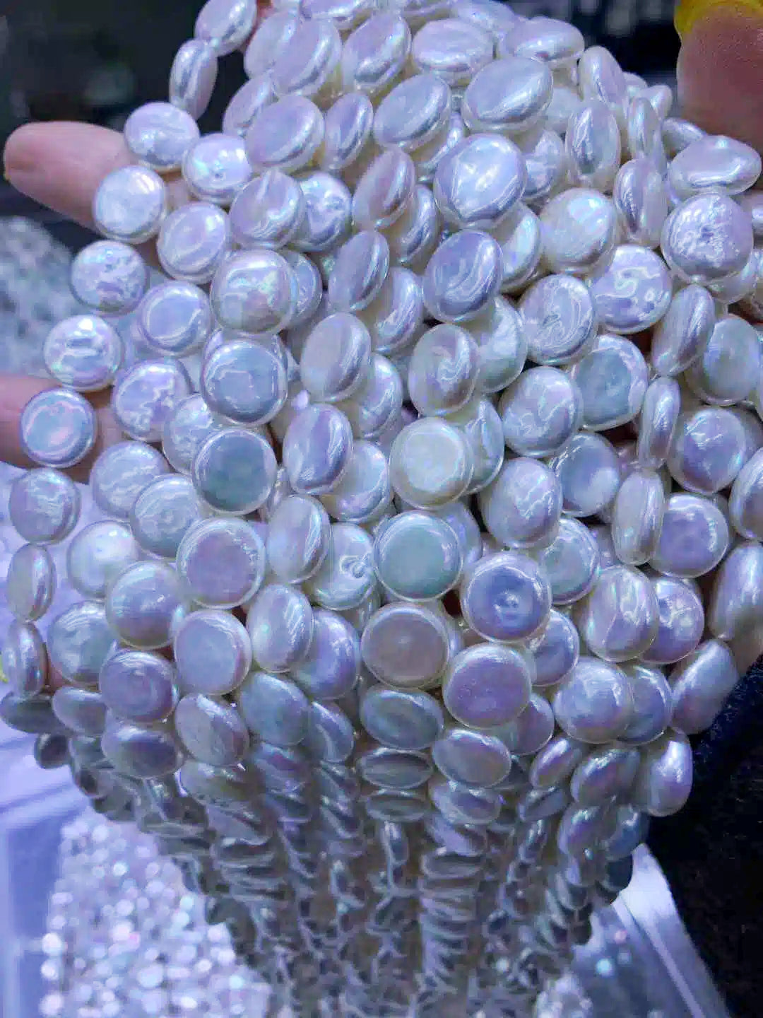 JIYU 10-12mm Mirror-Luster Button Pearl Necklace, High Luster White Coin Freshwater Pearl Strand, Statement Baroque Pearl Jewelry